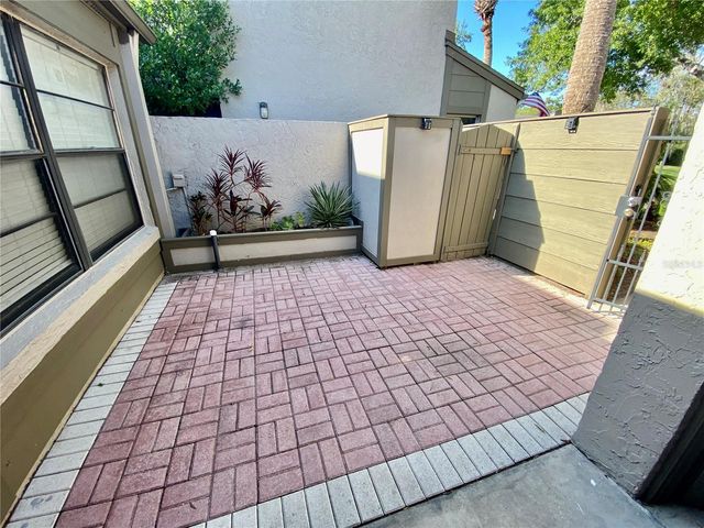 1403 PYLEWOOD STREET 1403, Fern Park, FL 32730