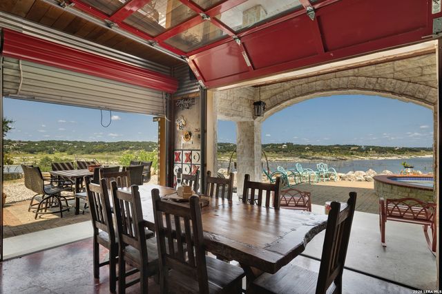 2611 Westview, Canyon Lake, TX 78133