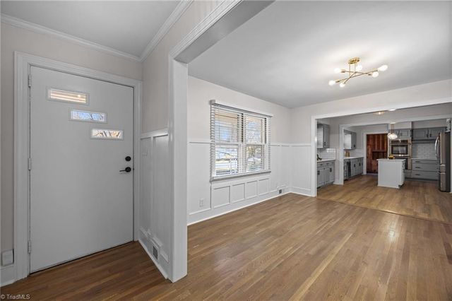 252 Lucerne NW Lane, Winston-salem, NC 27104