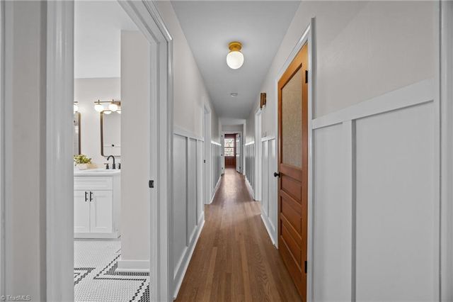 252 Lucerne NW Lane, Winston-salem, NC 27104