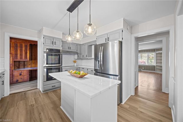 252 Lucerne NW Lane, Winston-salem, NC 27104