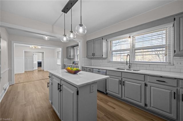 252 Lucerne NW Lane, Winston-salem, NC 27104