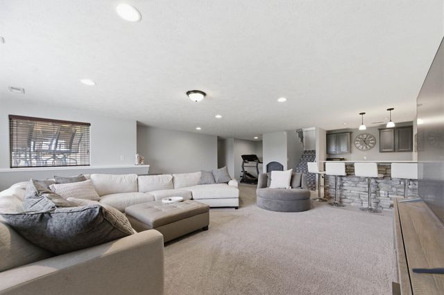 13905 W Taylor Cir, Wichita, KS 67235