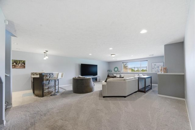 13905 W Taylor Cir, Wichita, KS 67235