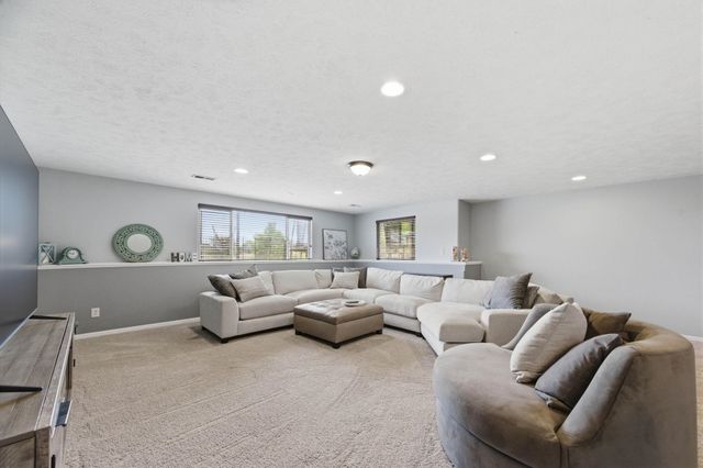 13905 W Taylor Cir, Wichita, KS 67235