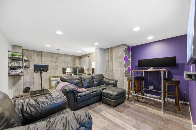 13905 W Taylor Cir, Wichita, KS 67235