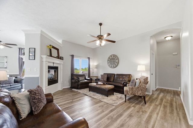 13905 W Taylor Cir, Wichita, KS 67235