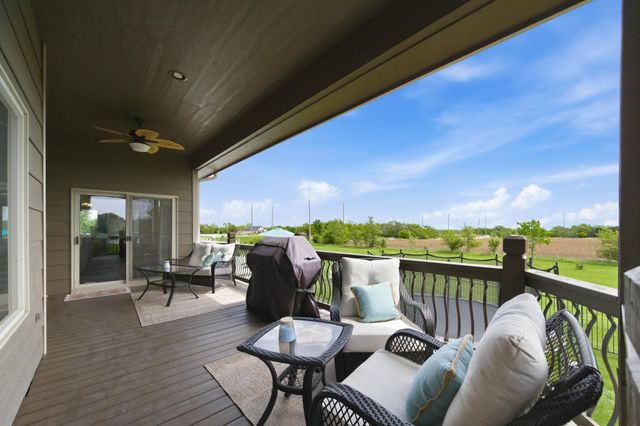 13905 W Taylor Cir, Wichita, KS 67235