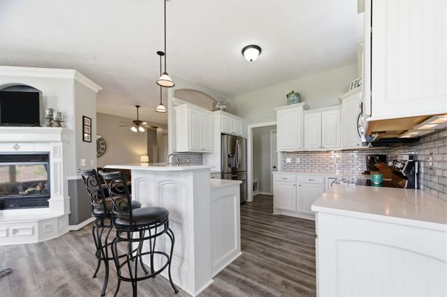 13905 W Taylor Cir, Wichita, KS 67235