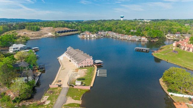 532 Grand Point Drive 5C, Hot Springs, AR 71901
