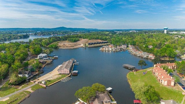 532 Grand Point Drive 5C, Hot Springs, AR 71901