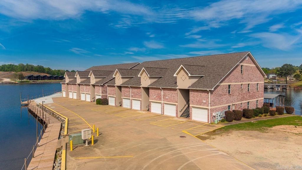 532 Grand Point Drive 5C, Hot Springs, AR 71901