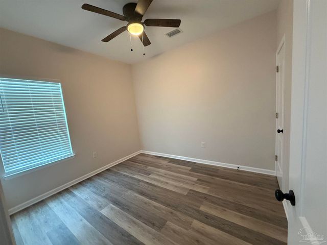 1350 N N St, Pensacola, FL 32501