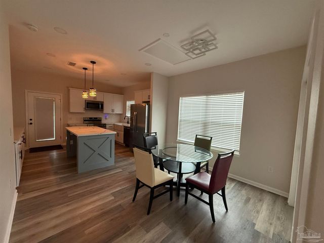 1350 N N St, Pensacola, FL 32501