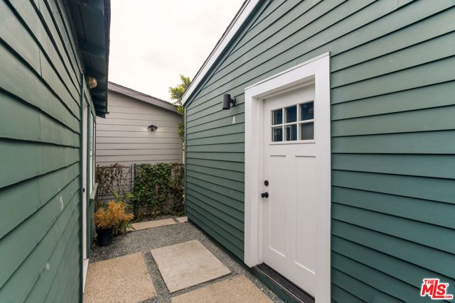 126 Franklin Court, Glendale, CA 91205