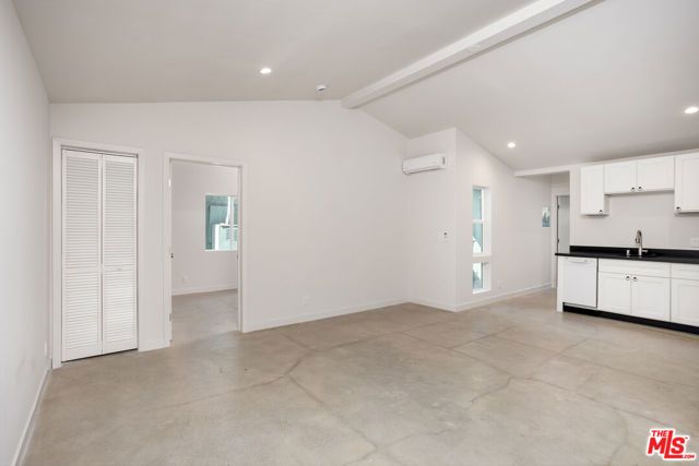 126 Franklin Court, Glendale, CA 91205