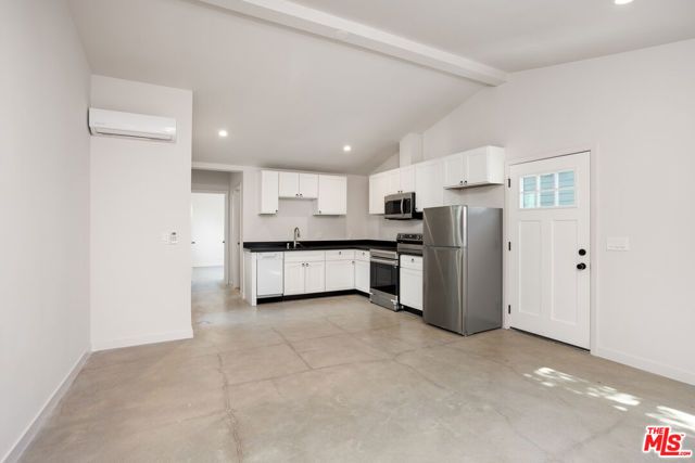 126 Franklin Court, Glendale, CA 91205