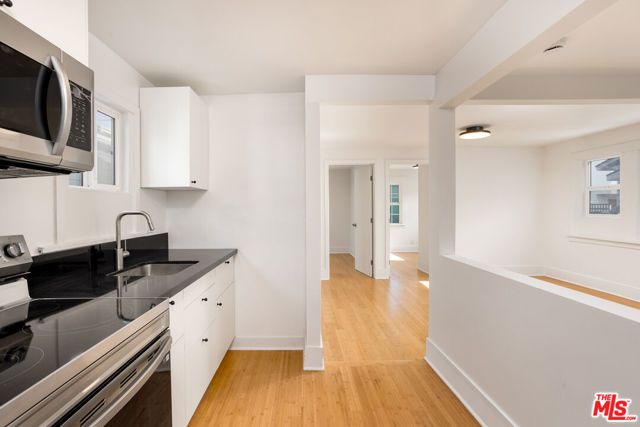 126 Franklin Court, Glendale, CA 91205