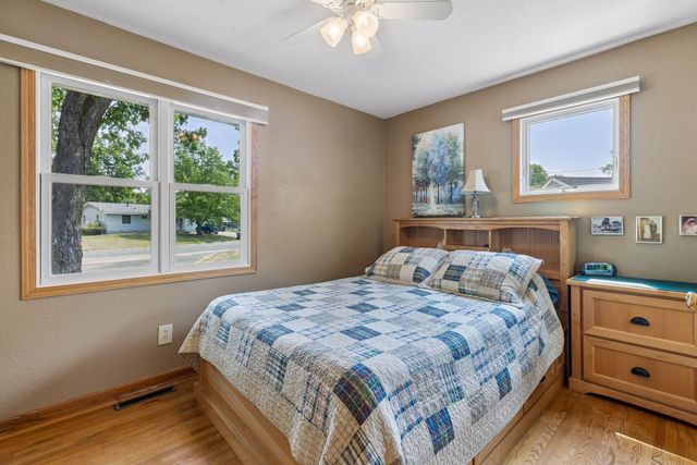 16125 Franchise Avenue W, Rosemount, MN 55068