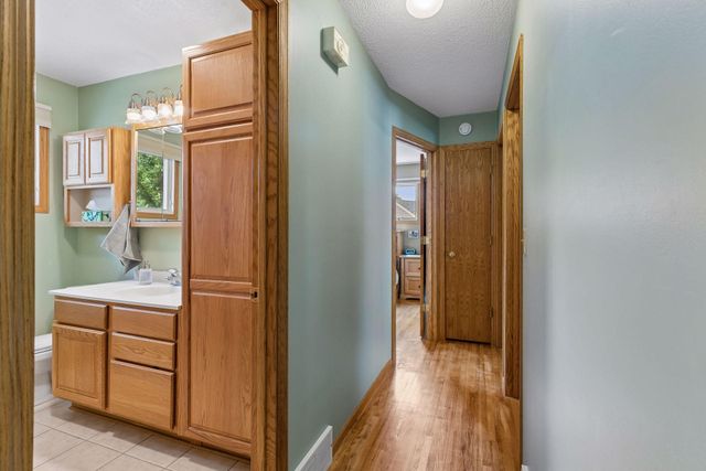 16125 Franchise Avenue W, Rosemount, MN 55068