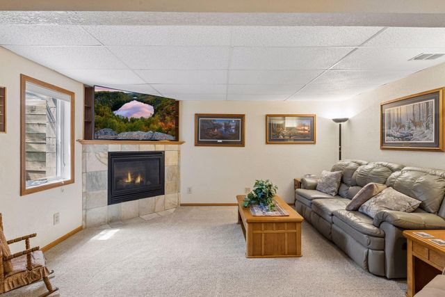 16125 Franchise Avenue W, Rosemount, MN 55068