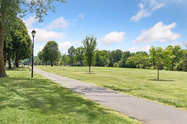 16125 Franchise Avenue W, Rosemount, MN 55068