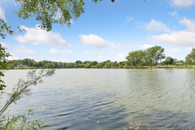 16125 Franchise Avenue W, Rosemount, MN 55068