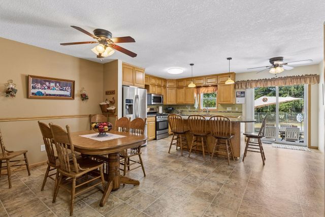 16125 Franchise Avenue W, Rosemount, MN 55068