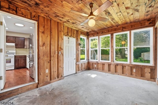 32 Conestoga Trl, Sparta Twp., NJ 07871