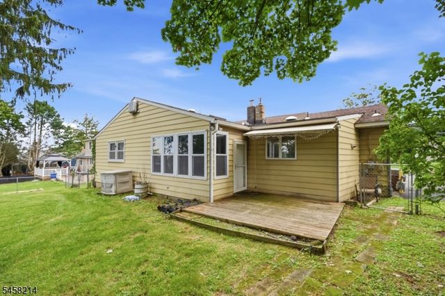 32 Conestoga Trl, Sparta Twp., NJ 07871