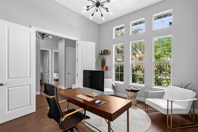 8362 DUNHAM STATION DRIVE, Tampa, FL 33647