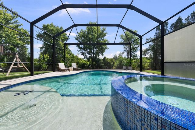 8362 DUNHAM STATION DRIVE, Tampa, FL 33647