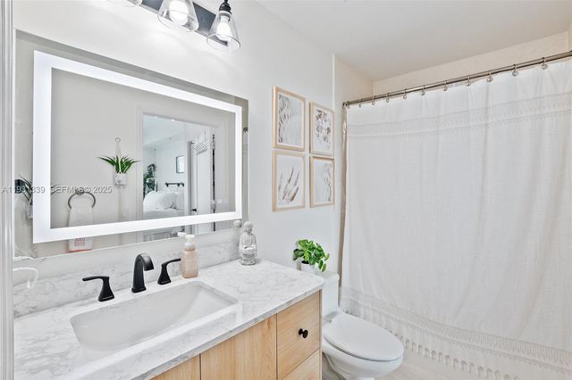 60 SW 13th St 3603, Miami, FL 33130