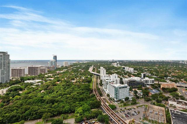 60 SW 13th St 3603, Miami, FL 33130