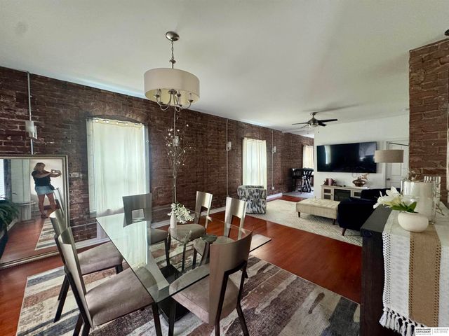 122-124 N 30th Street, Omaha, NE 68131