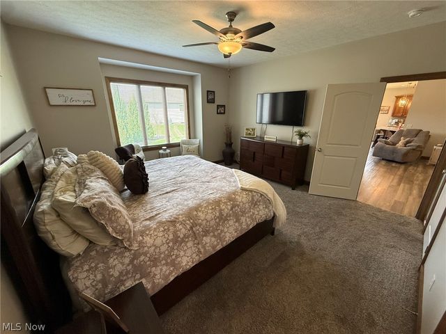 1163 Pine Bluff Drive NE, New Philadelphia, OH 44663