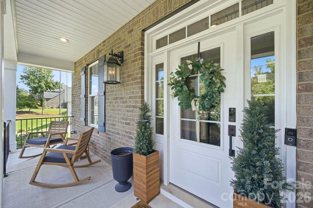 612 Highland Ridge Point, Clover, SC 29710