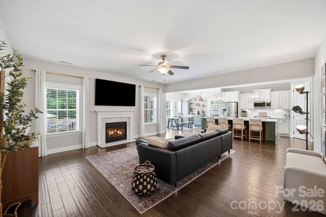 612 Highland Ridge Point, Clover, SC 29710