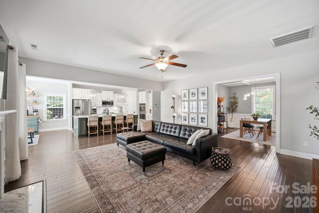 612 Highland Ridge Point, Clover, SC 29710