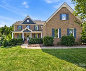 612 Highland Ridge Point, Clover, SC 29710