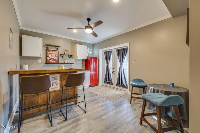 136 Roy Phillips Road, Jonesborough, TN 37659