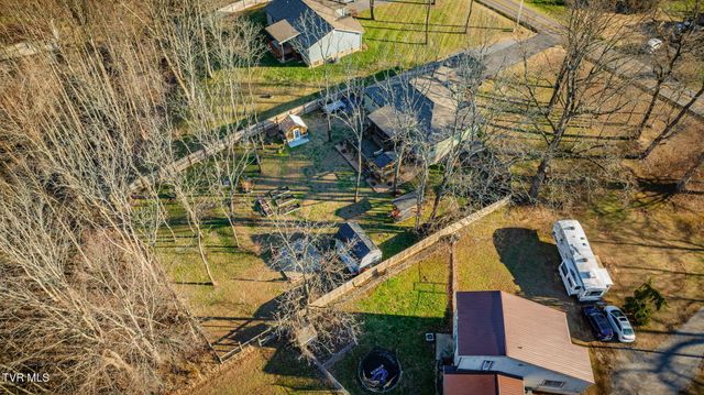 136 Roy Phillips Road, Jonesborough, TN 37659