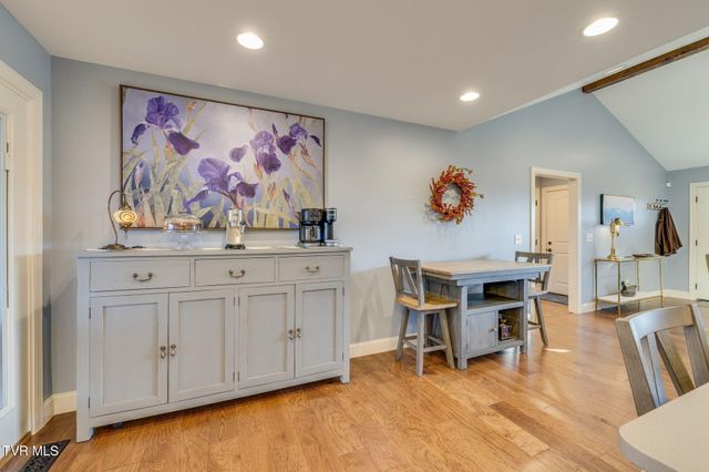 136 Roy Phillips Road, Jonesborough, TN 37659