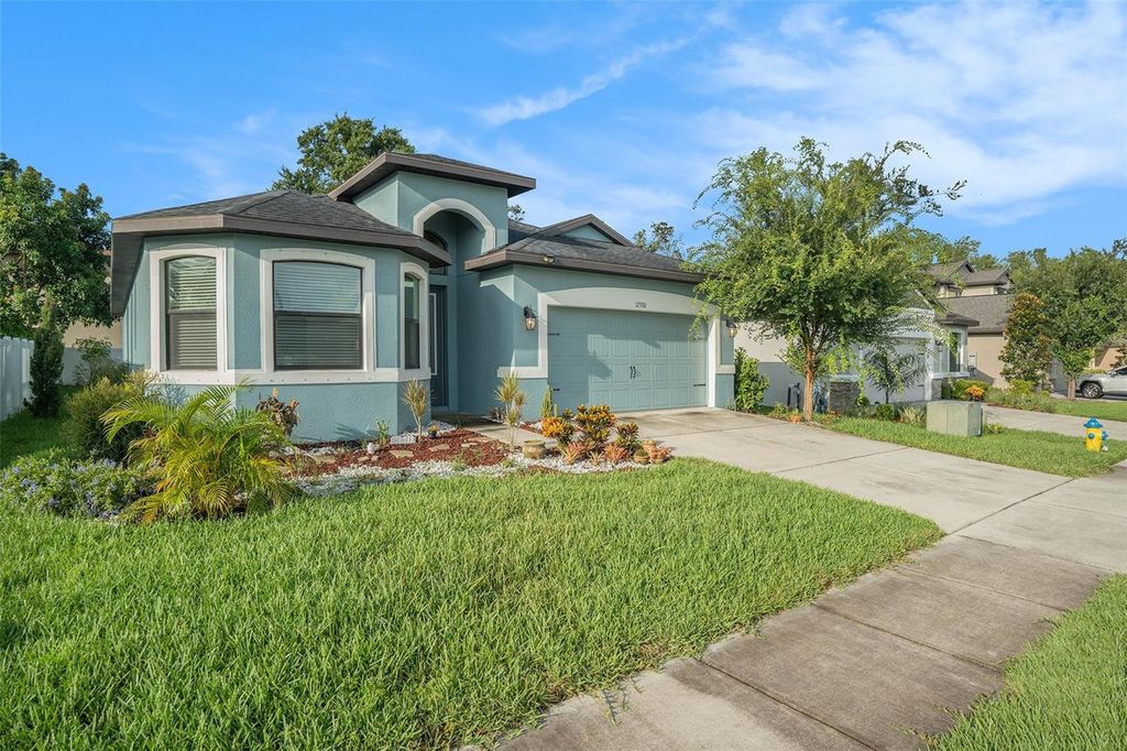 Image 2 of property listing at 12330 NEWT COURT, New Port Richey, FL 34654
