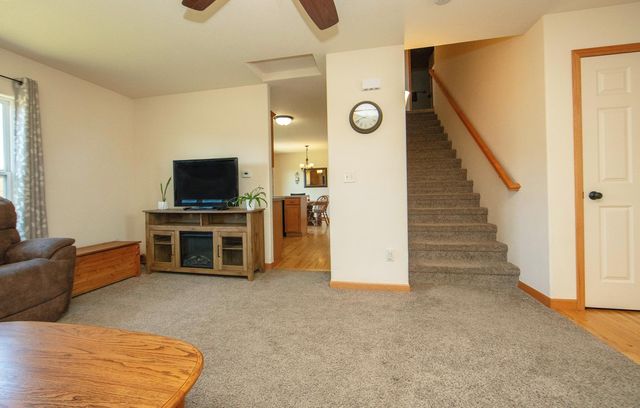 4907 Luke Street, Cedar Falls, IA 50613