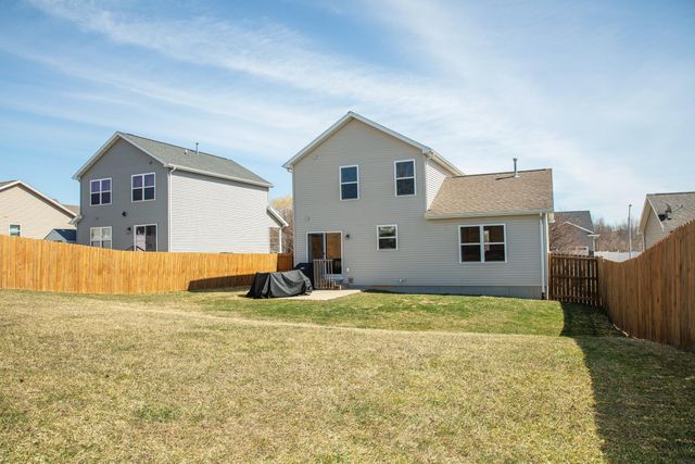 4907 Luke Street, Cedar Falls, IA 50613