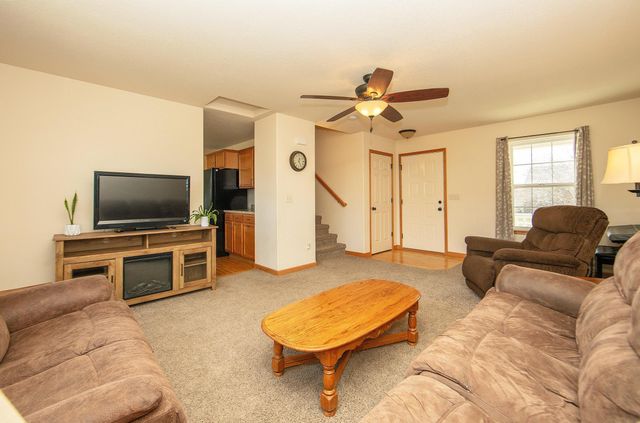 4907 Luke Street, Cedar Falls, IA 50613