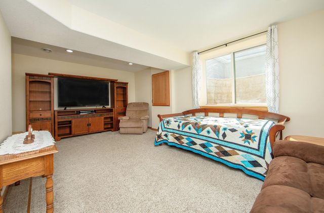 4907 Luke Street, Cedar Falls, IA 50613