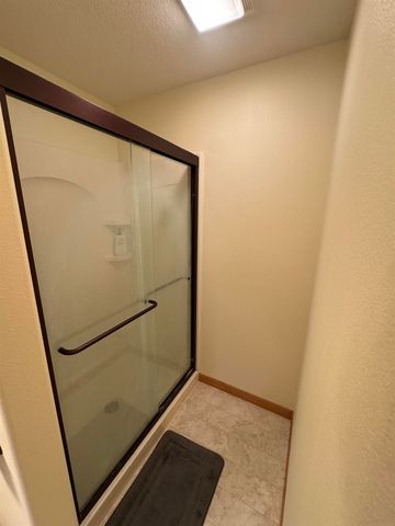 4907 Luke Street, Cedar Falls, IA 50613