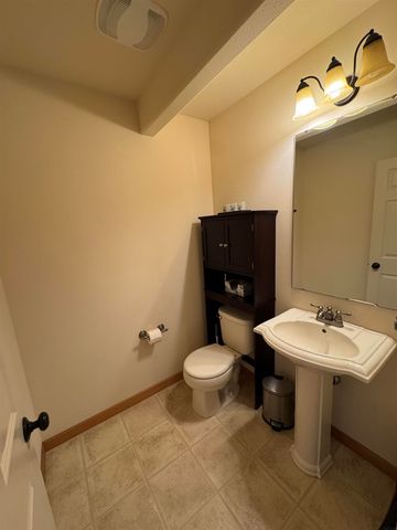 4907 Luke Street, Cedar Falls, IA 50613